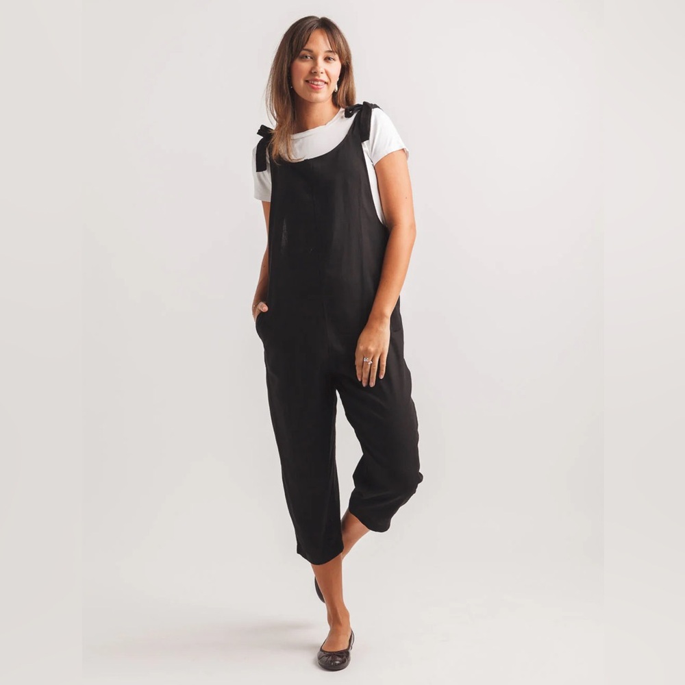 Black Tie-Shoulder Cropped Jumpsuit/Overalls - Linen feel for summer